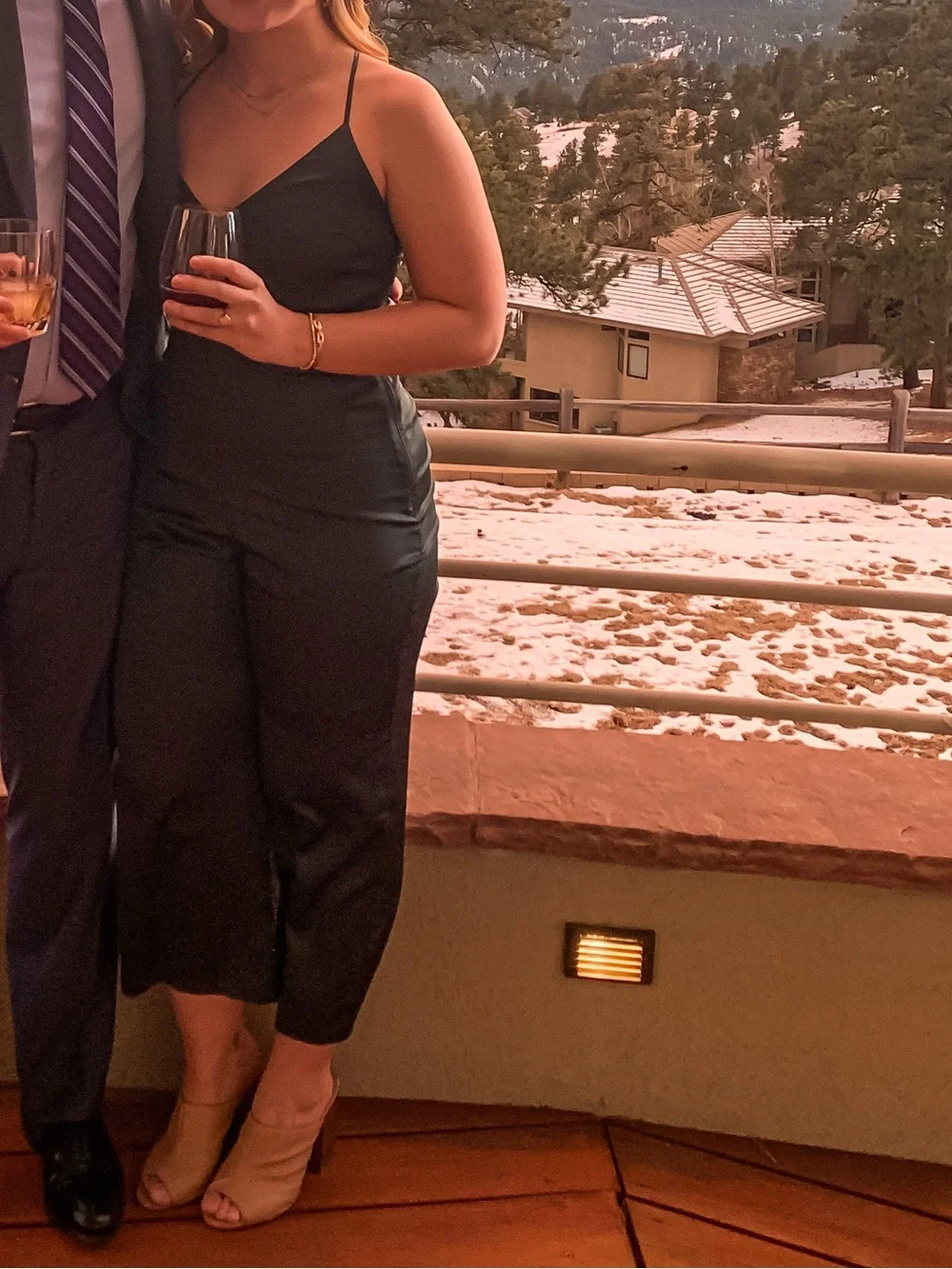 Abercrombie & Fitch Satin V-Neck Wide-Leg Jumpsuit - Dark Green - Picture 7 of 7